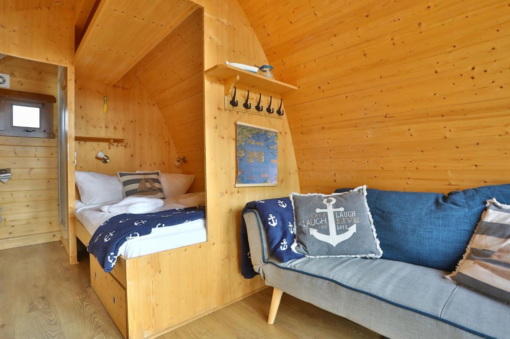 Hausboot Dotterbart Hotel Gager Bagian luar foto